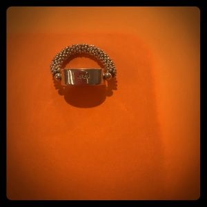 Stretchable 925 ring engraved w/letter “L”